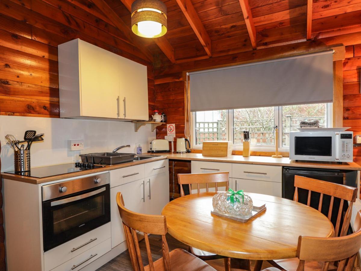 Spruce Lodge Strathpeffer Εξωτερικό φωτογραφία
